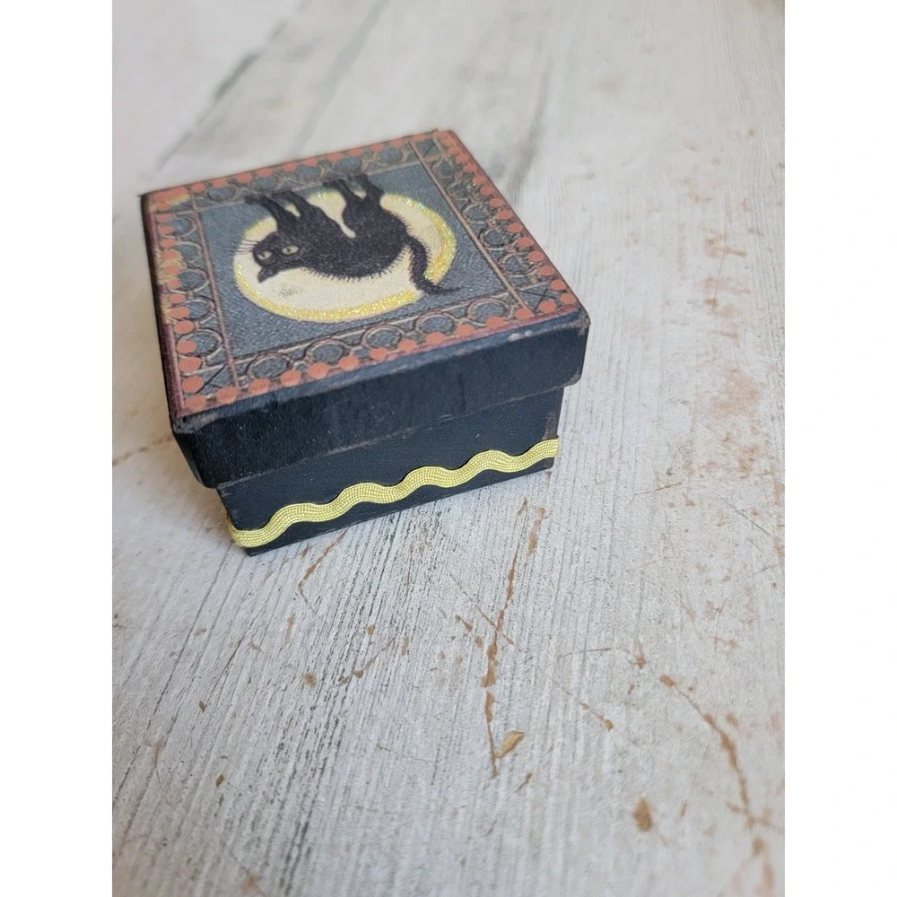 Mini primitive black cat cardboard Halloween box trinket Unique Home